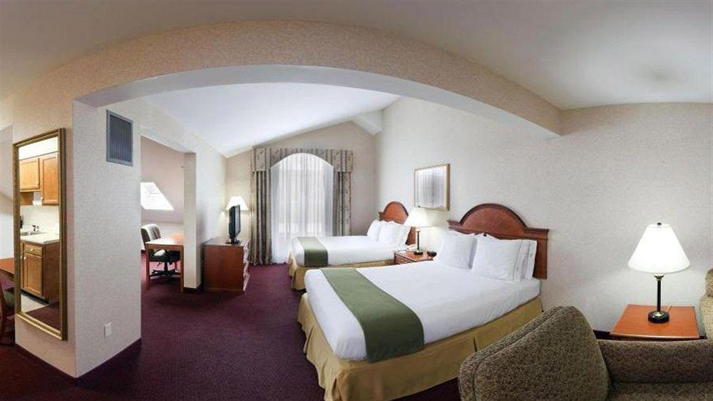 Hotel Express & By Ihg