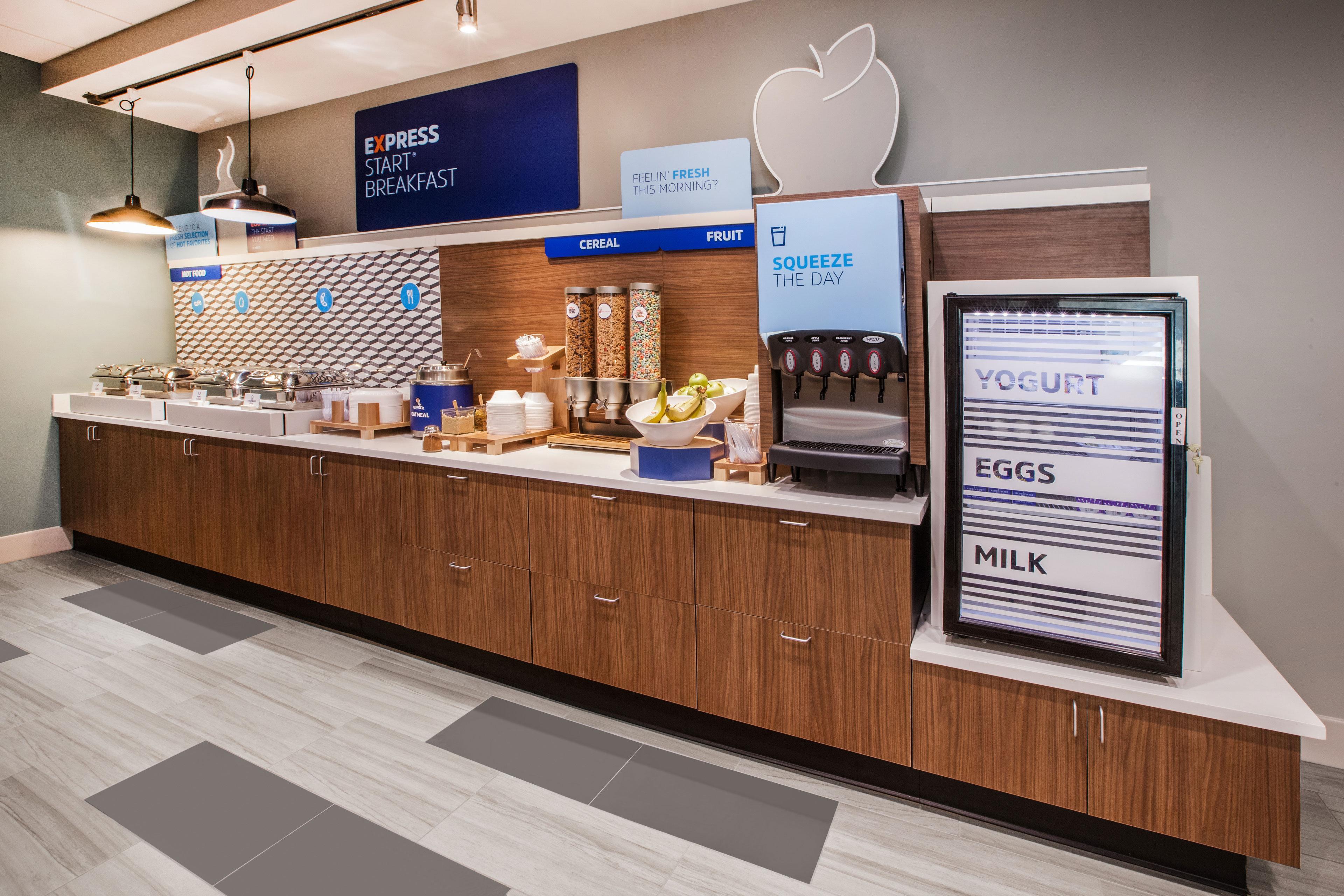 Express & By Ihg Hotel White River Junction