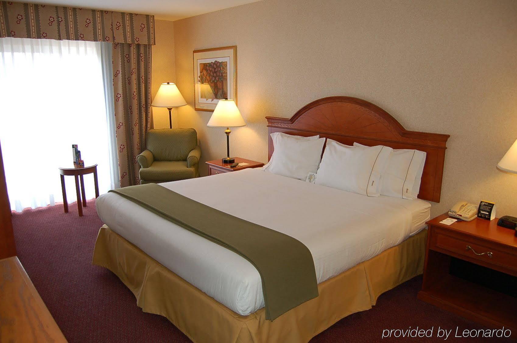 Express & By Ihg Hotel White River Junction